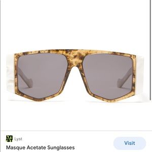 Loewe sunnies! Preowned